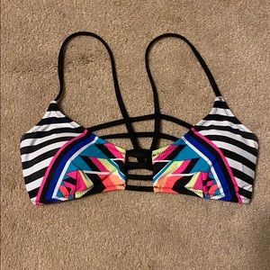 Women’s XS ripcurl bikini top